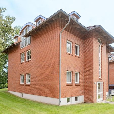 Ferienwohnung Ostseebutt Mit Terrasse Im Kaiserhof 2 켈렌후센 외부 사진