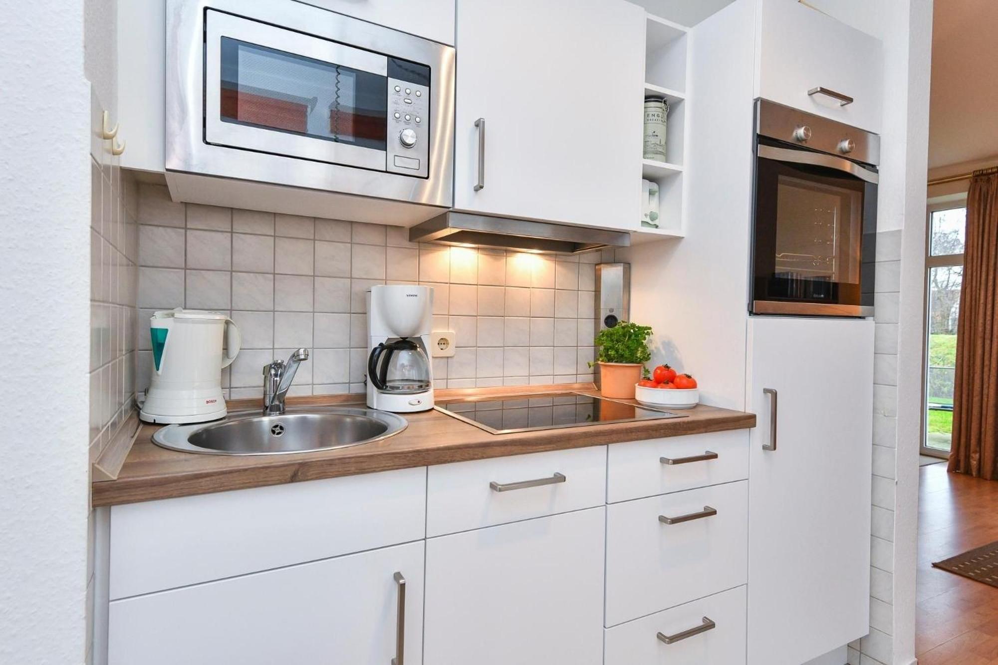 Ferienwohnung Ostseebutt Mit Terrasse Im Kaiserhof 2 켈렌후센 외부 사진