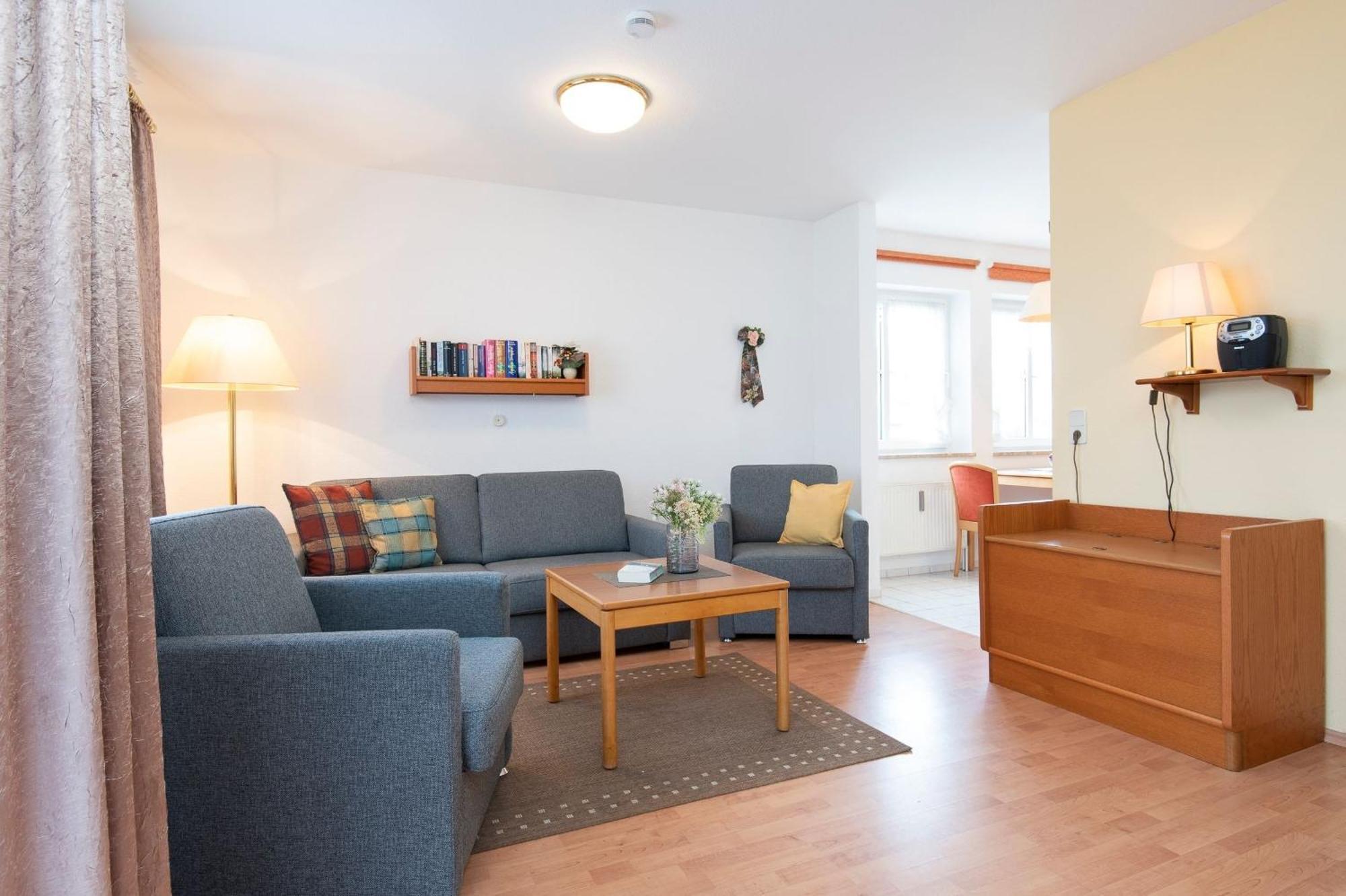 Ferienwohnung Ostseebutt Mit Terrasse Im Kaiserhof 2 켈렌후센 외부 사진