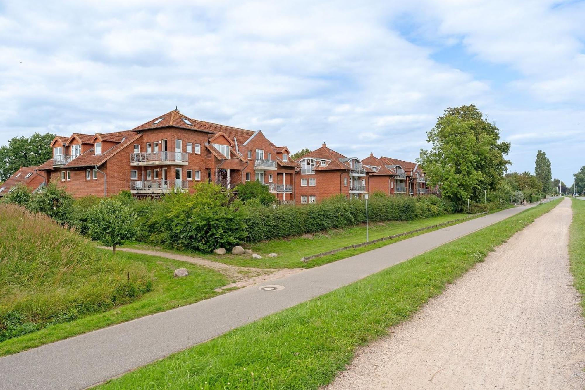 Ferienwohnung Ostseebutt Mit Terrasse Im Kaiserhof 2 켈렌후센 외부 사진